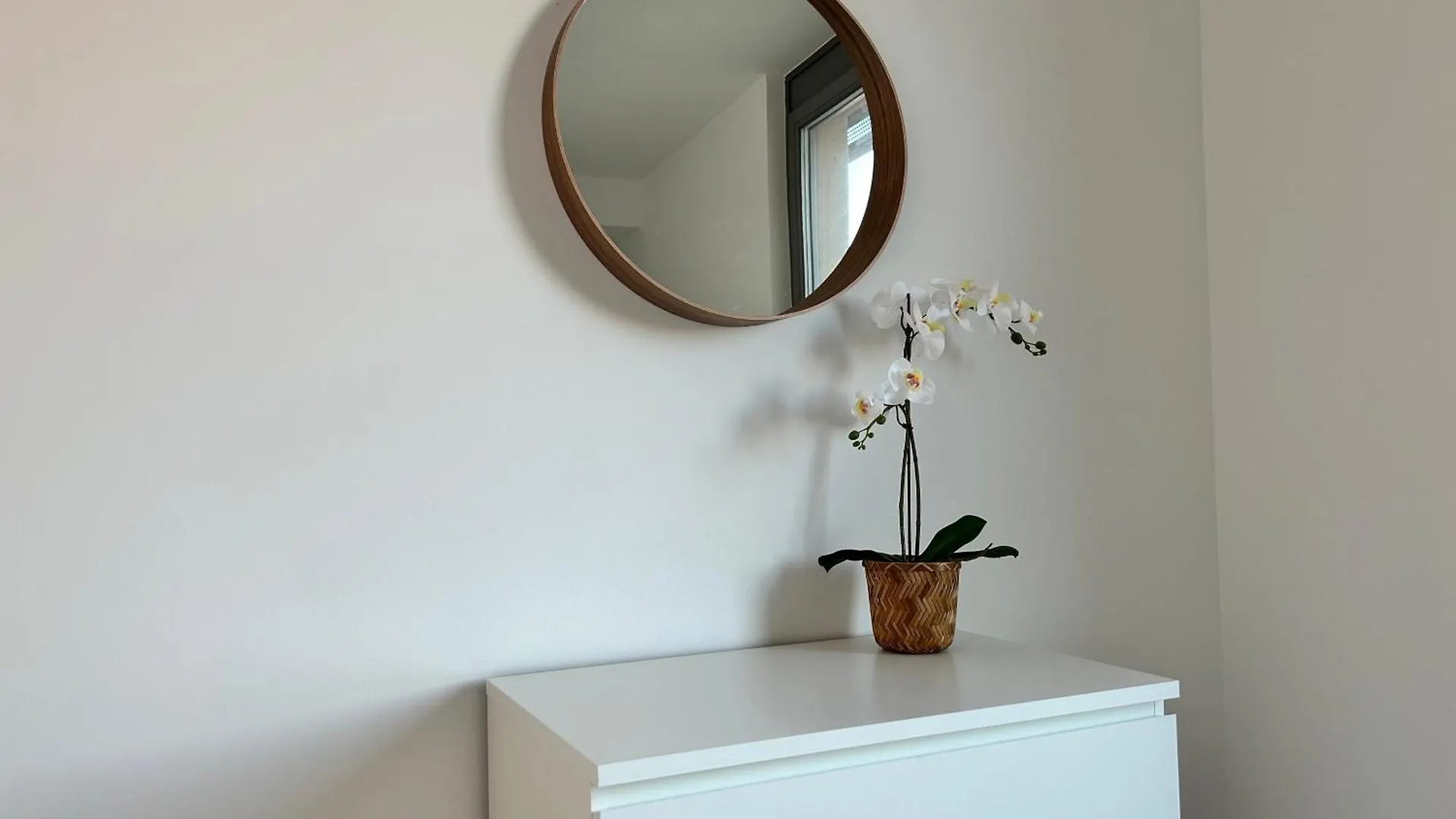 Modern 4 Bedroom Penthouse With Free Parking 0*, Vienna